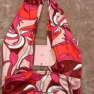 ‼️NWT‼️ Hello Molly Halter Crop Top